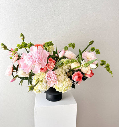 Vase “Fantasy blooms”