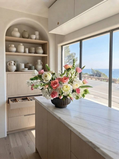 Vase “Fantasy blooms”
