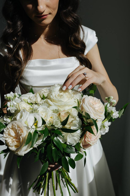 Elegant Garden Bridal Bouquet